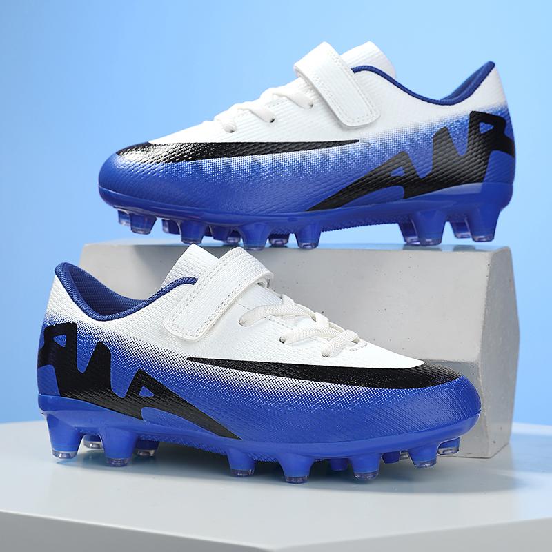 New Kid Football Boots Professional Match Soccer Shoes Comfortable Sneakers Non-Slip Boys Ultralight TF FG Sports Shoes Unisex