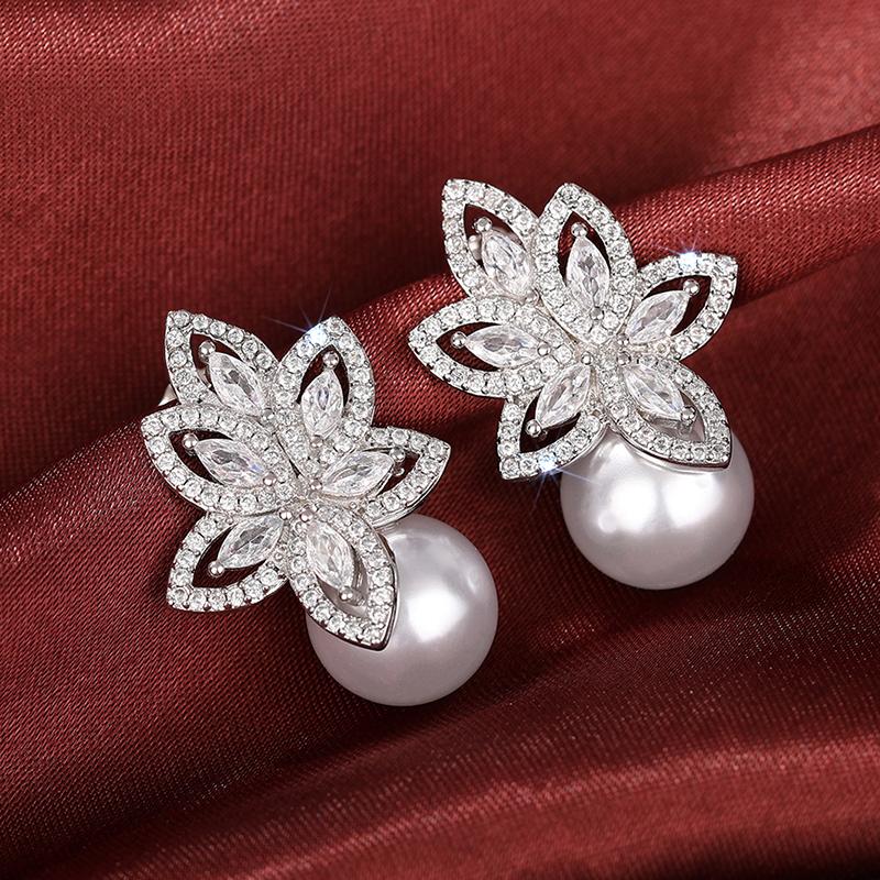Huitan Gorgeous Drop Earrings with Imitation Pearl Noble Flower Cubic Zirconia Shiny Accessories Charms Elegant Wedding Jewelry