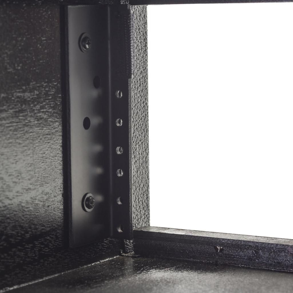 GATOR Rack Case Vintage Amp Style Retro Rack Series 3U Black GR-RETRORACK-3BK (В комплект входят крепежные винты/шайбы.) []