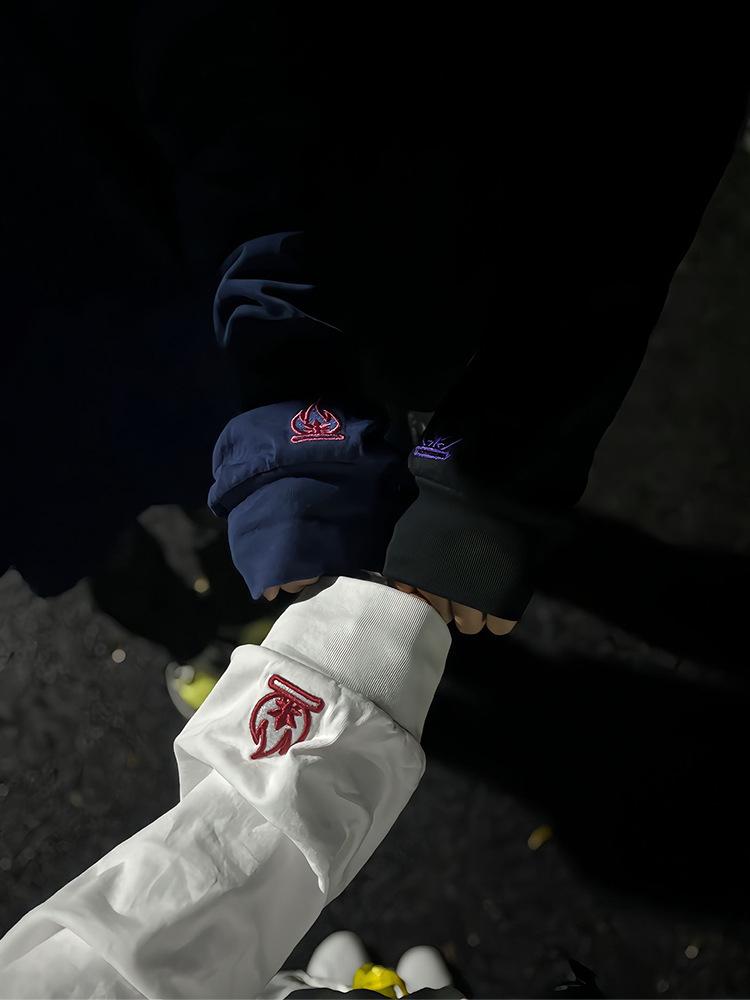 Unisex Flame Embroidery Hoodie - Autumn/Winter Long Sleeve T-shirt, Loose Fit Base Layer