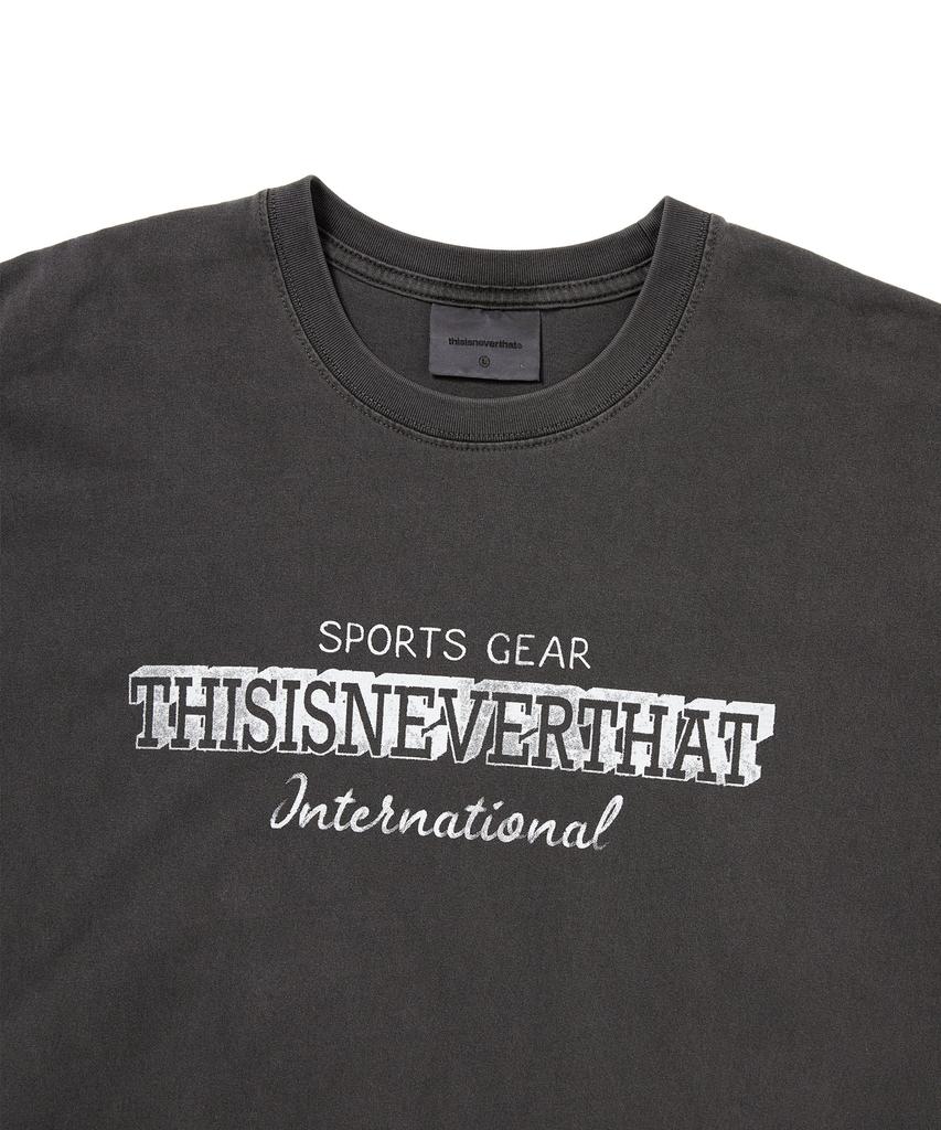 THISISNEVERTHAT S.G. Международный. Футболка Угольная