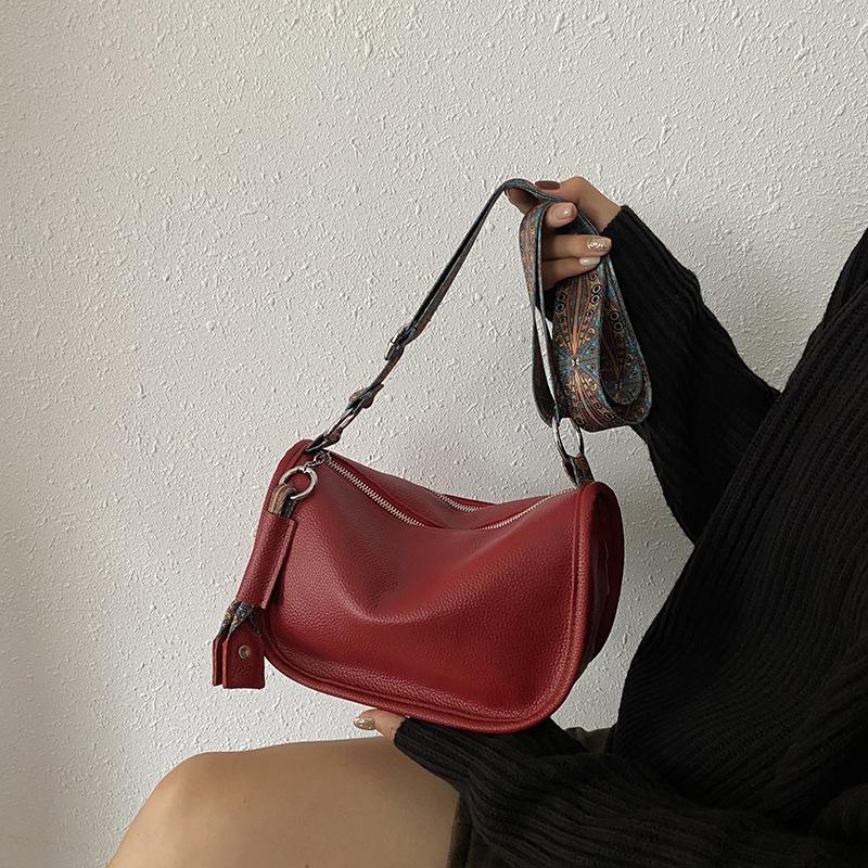 Женская сумка кроссбоди из натуральной кожи в форме пельменя - Большая вместимость, трендовая осенне-зимняя наплечная сумка