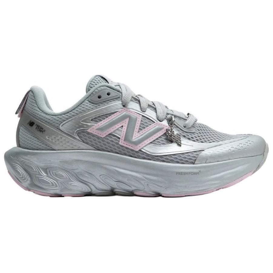 Кроссовки Fresh Foam Ganni x Fresh Foam Trainer New Balance 'Серебристый металлик' UTRNGA