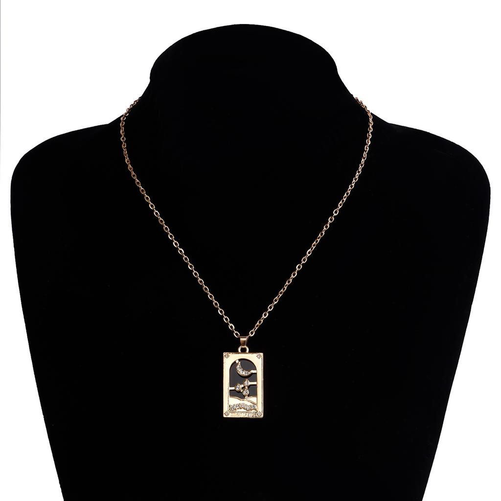 Coloeful Tarot Necklace Star Moon Sun Lovers Magiclan Knight Empress Pendant Necklace for Women