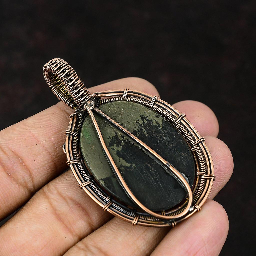 Пирит драгоценный камень кулон медная проволока обернутый кулон медная проволока ювелирные изделия уникальный подарок ювелирные изделия для него кулон ручной работы пирит ювелирные изделия для подарка