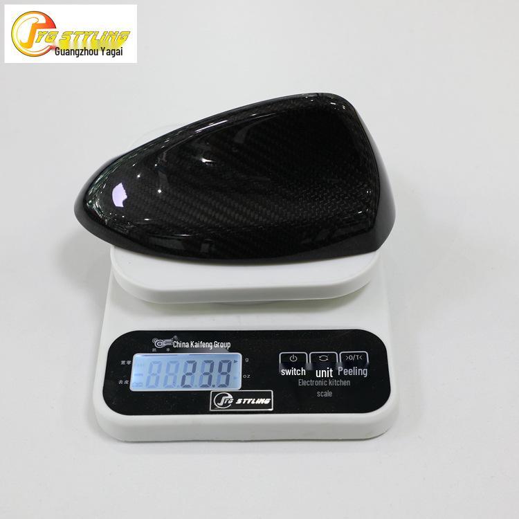 Накладка на антенну из углеродного волокна Alfa Romeo Giulia Stelvio