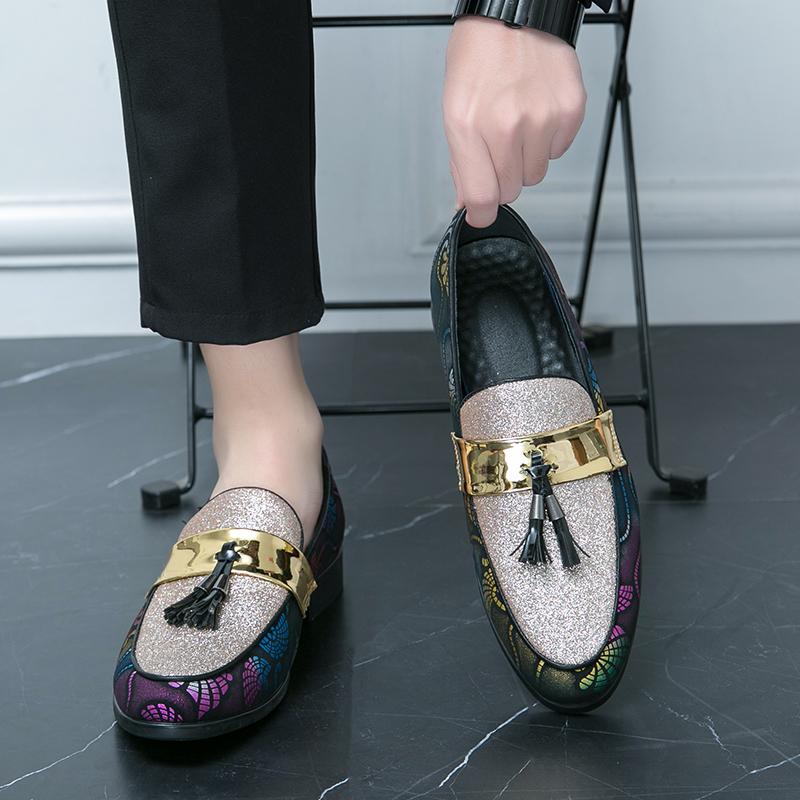 Мужские модные мокасины из искусственной замши разных цветов с декоративными кисточками, повседневная обувь, классическая износостойкая обувь для ночного клуба и парикмахера