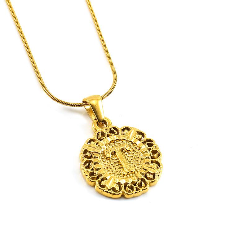New fashion titanium steel letter pendant, clavicle chain, round embossed design necklace, personalized versatile men and women