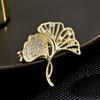 Double Ginkgo Biloba High-End Exquisite And Small Fixed Buckle Collar Pin Clothing Anti-Light Fashion Light Luxury Versatile Brooch