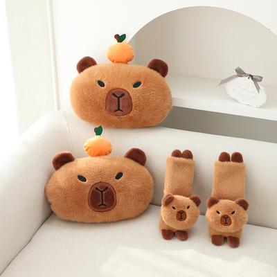 Милая плюшевая подушка для автомобиля Capybara, зеркало заднего вида, коробка для салфеток, чехол для подголовника автомобиля, чехол для плеча, комбинация автомобильных принадлежностей, украшение для автомобиля