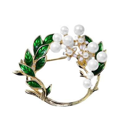 Deelfel Золотой венок дизайн Гардения и жемчуг Цветочный Формальный Стильный и элегантный Корсаж для пиджаков и платьев Женская брошь, Аксессуар,