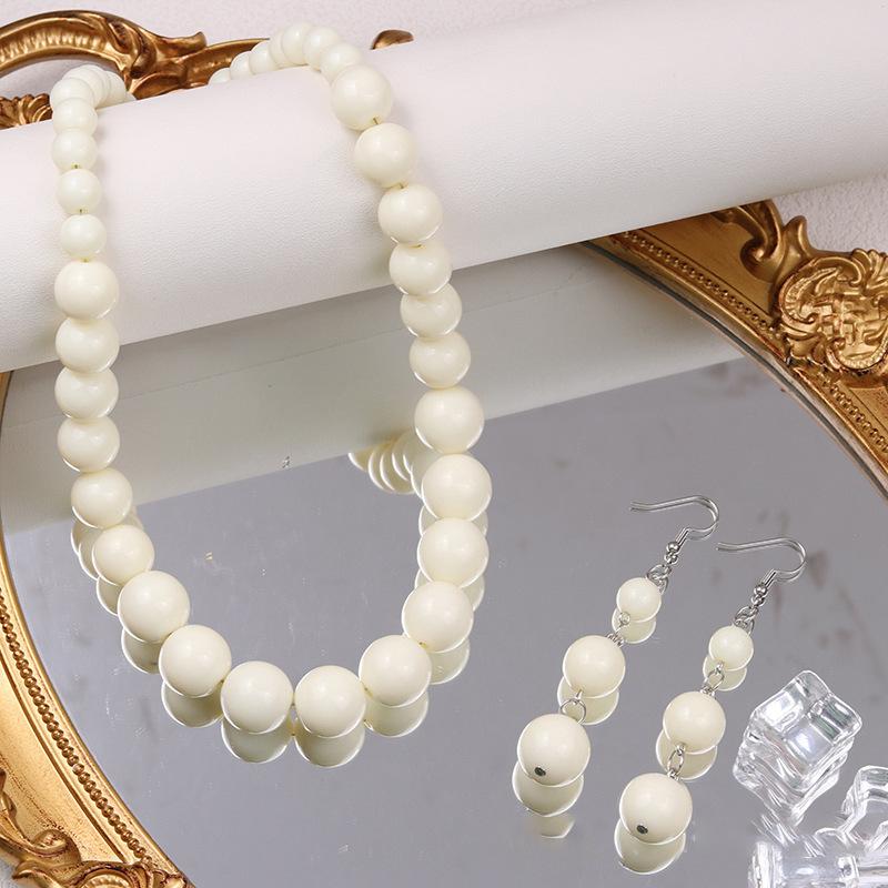 European and American exaggerated earrings, high-end candy color, size round bead pendant, simple retro design set, jewelry women