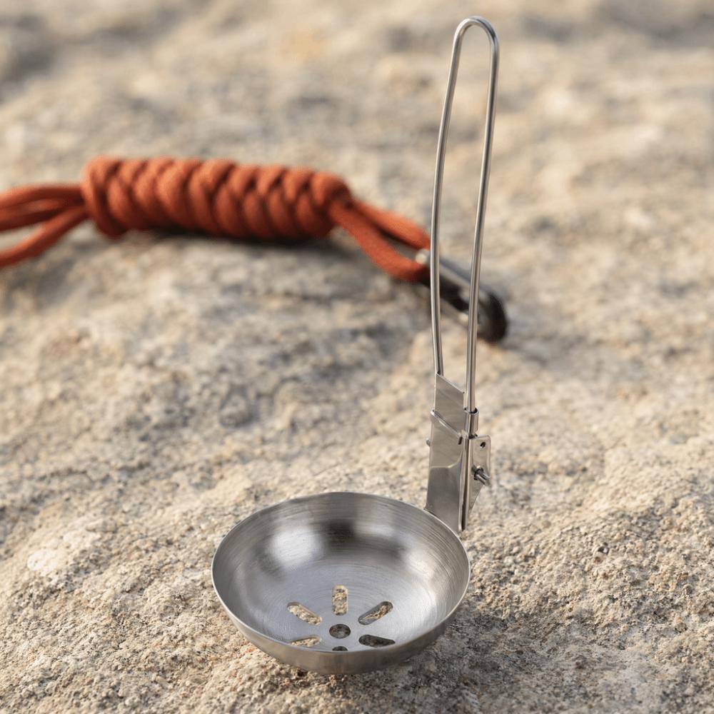Collapsible Soup Ladle Long Handle Camping Cutlery Foldable Slotted Spoon BBQ Barbecue