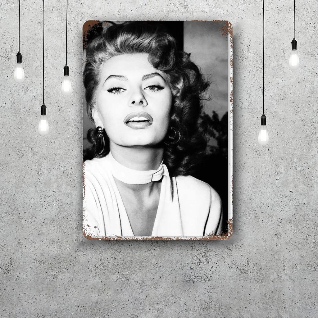 sophia loren Vintage Metal Tin Signs Posters Decor Retro Metal Plaque Wall Art Decor for Garage Bar