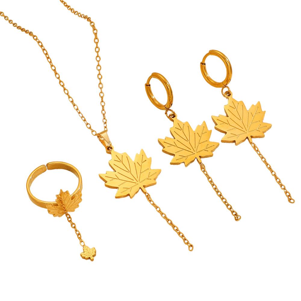 High Quality Ins Stainless Steel Personalized Versatile 18k Chain Fringed Maple Leaf Set Light Luxury Design High-end Pendant