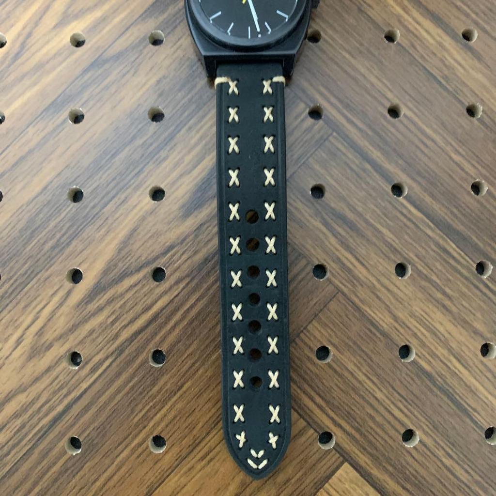 Б/у Мужские кварцевые часы NIXON Time Teller Рабочее состояние