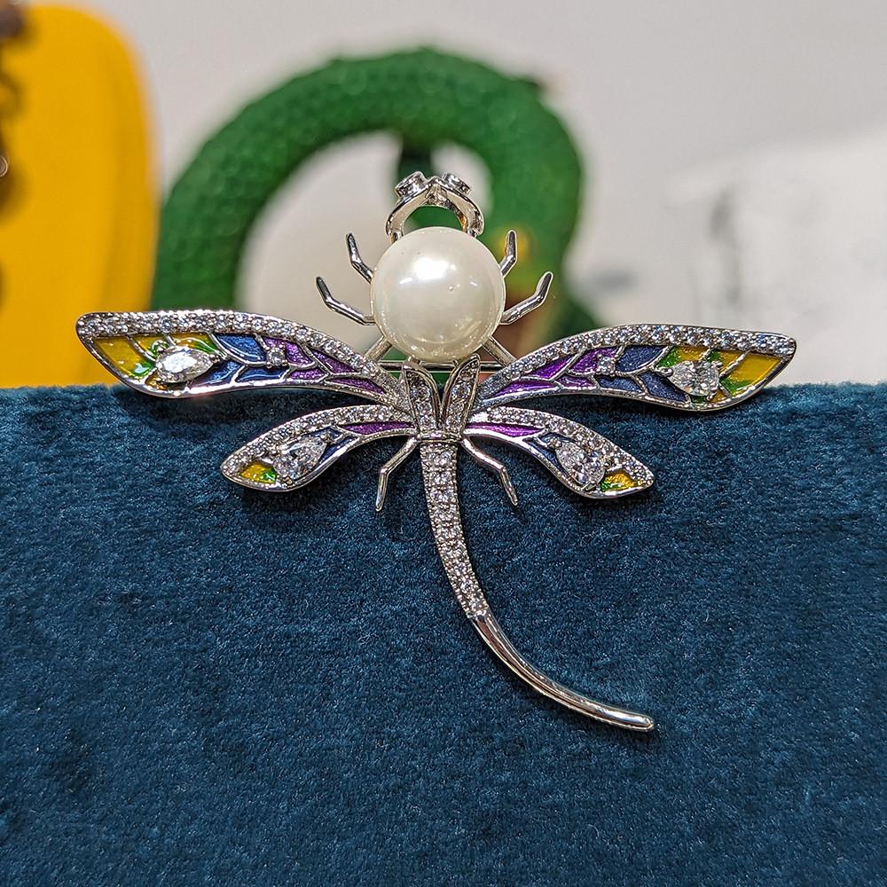 Retro Art Deco Crystal Badge Brooch Pin With Electroplating For Men Women Collectors
