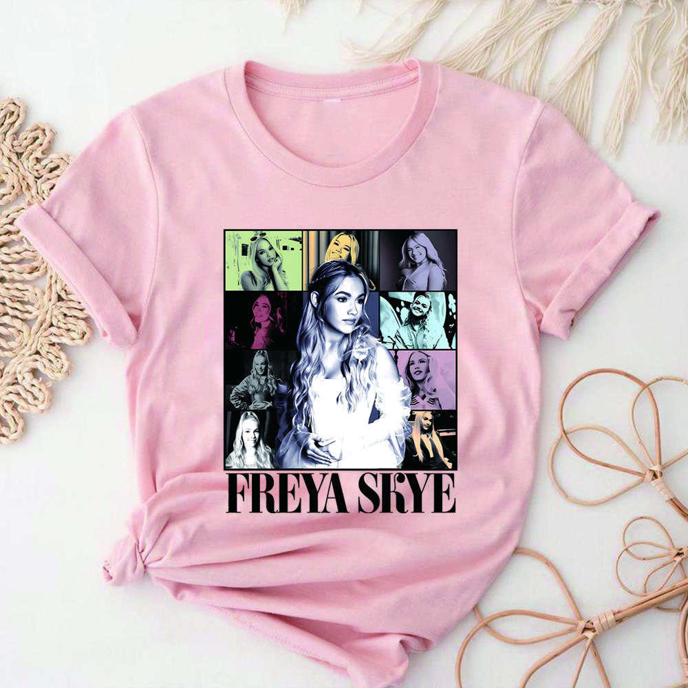 Vintage Freya Skye Tshirt Descendants Zombies Worlds Collide Tour The Rise of Red Tee Y2k Top Trendy Casual Short Sleeves Tops