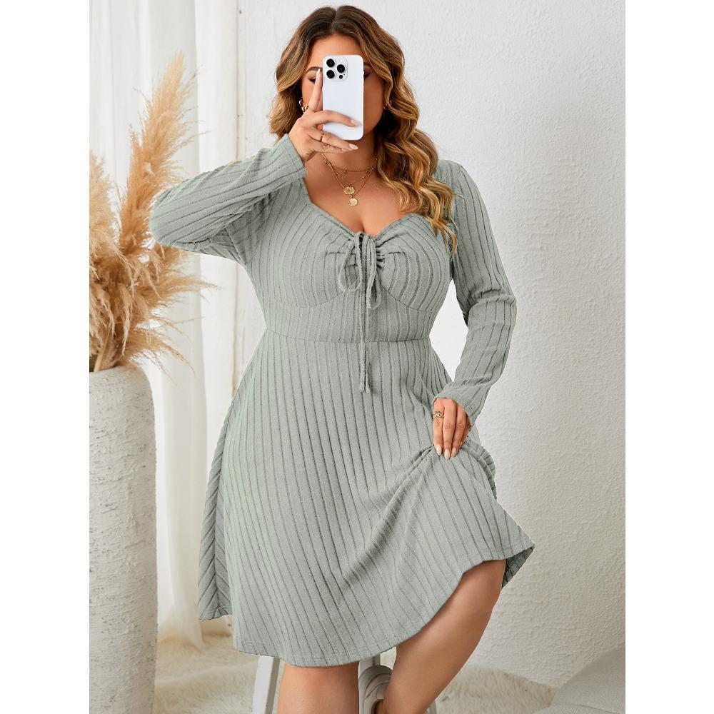 Женские весенние и осенние платья Новые платья больших размеров Платья с квадратным вырезом Короткие платья с длинными рукавами