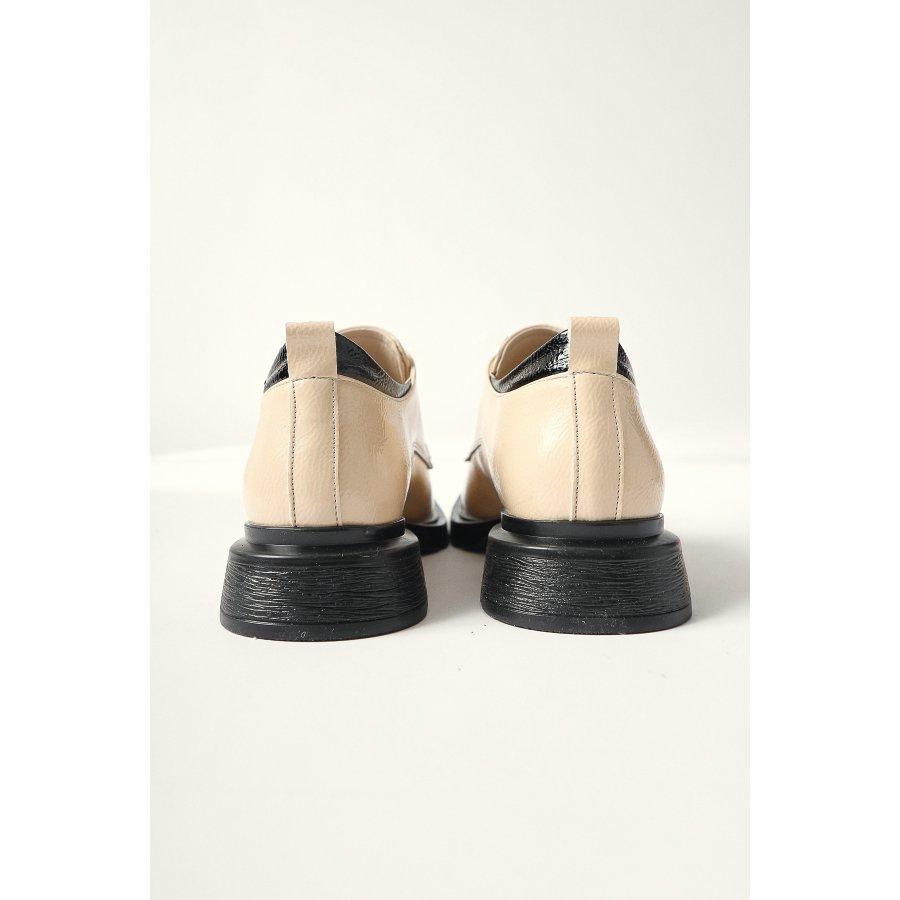 Женская повседневная обувь из искусственной лакированной кожи на толстой подошве, мокасины