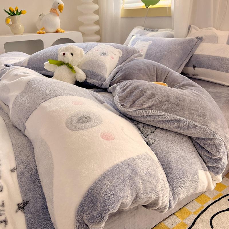 Snowflake Fleece Four-Piece Set, Thickened Milk Coral Fleece Quilt Cover, Double-Sided Fleece Quilt Cover, Bed Sheet, Bed Hat Three-Piece Set