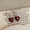 Ретро-серьги высокого класса Sense Red Oil Drop Love Ear Buckle для женщин, нишевая индивидуальность, изысканная мода, универсальные серьги для поездок на работу