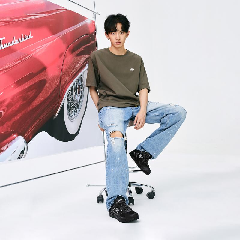 New Balance 408 Кроссовки 'Черное серебро' ML408K