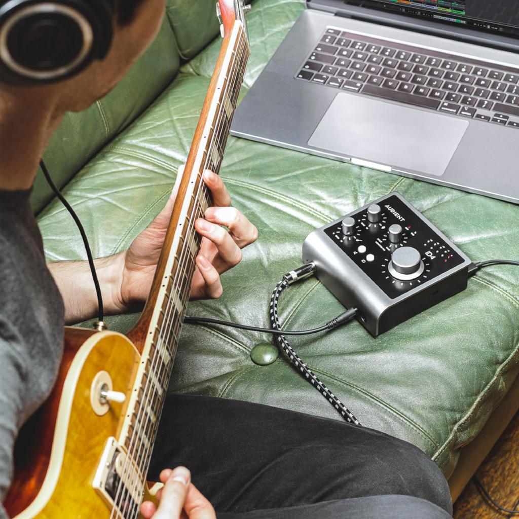 Audient Audient-совместимый аудиоинтерфейс «iD4mkII» 2 входа/2 выхода USB3.0 []