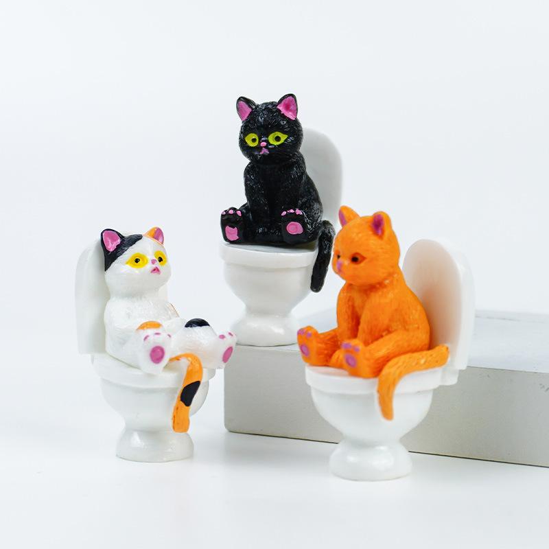 1 шт. Забавная фигурка кота на унитазе, мини-статуэтка кота из смолы, милое животное, настольное украшение для дома, шкафа, подарок