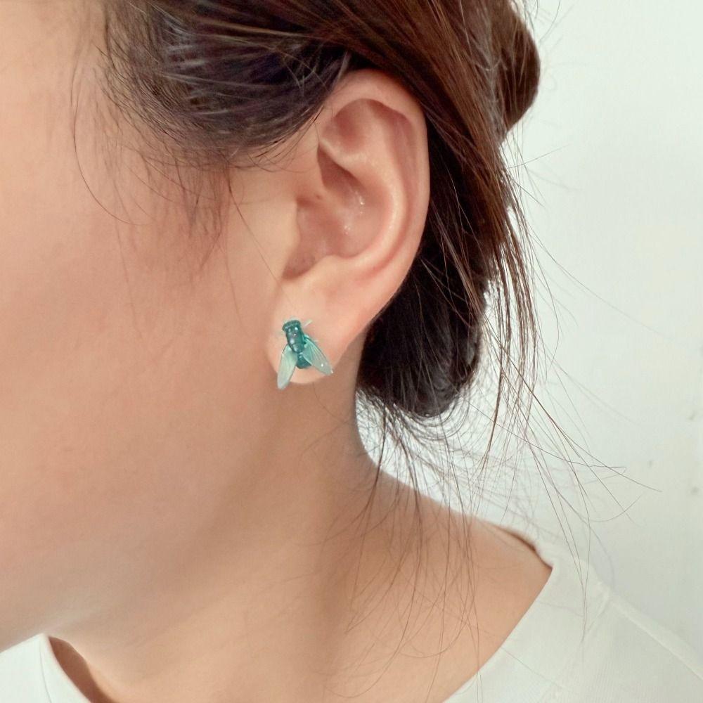 Simulation Fly Earrings Black Funny Earrings Creative Ear Jewelry for Men Women Couple Gift