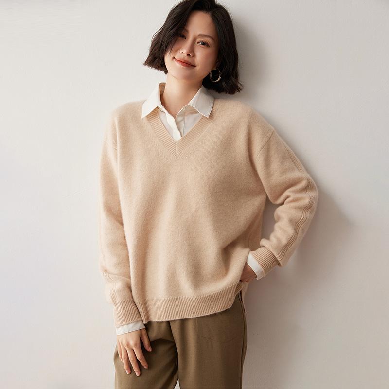 Women's Loose V-Neck Cashmere Sweater - Autumn/Winter 2024 Retro Korean Style Knitwear
