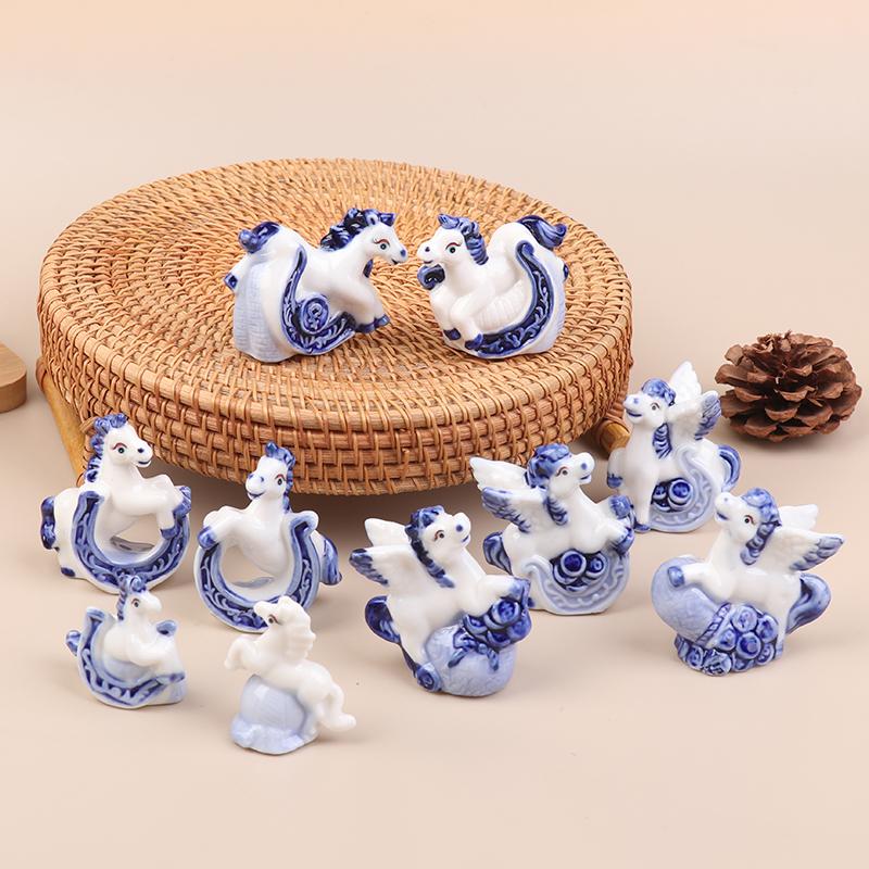 1 шт./пара Год Лошади 2026 Фарфоровая фигурка лошади Керамическая миниатюрная лошадь Украшение Домашний декор Коллекция предметов искусства и ремесел Подарок