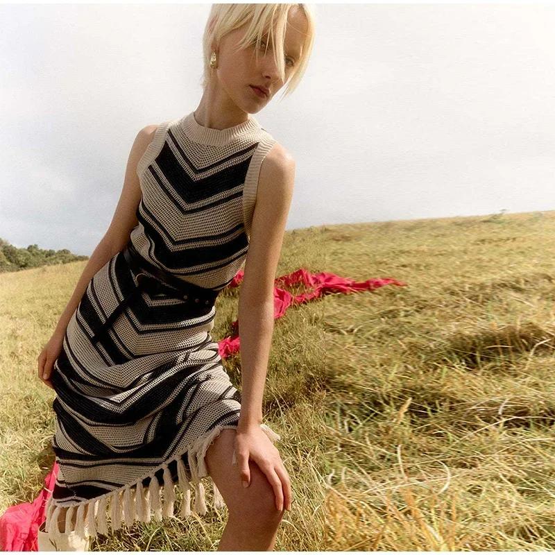 Трикотажное полосатое платье в стиле пэчворк с кисточками, женское облегающее платье с круглым вырезом без рукавов, миди-платья, весна 2024, новые женские уличные халаты