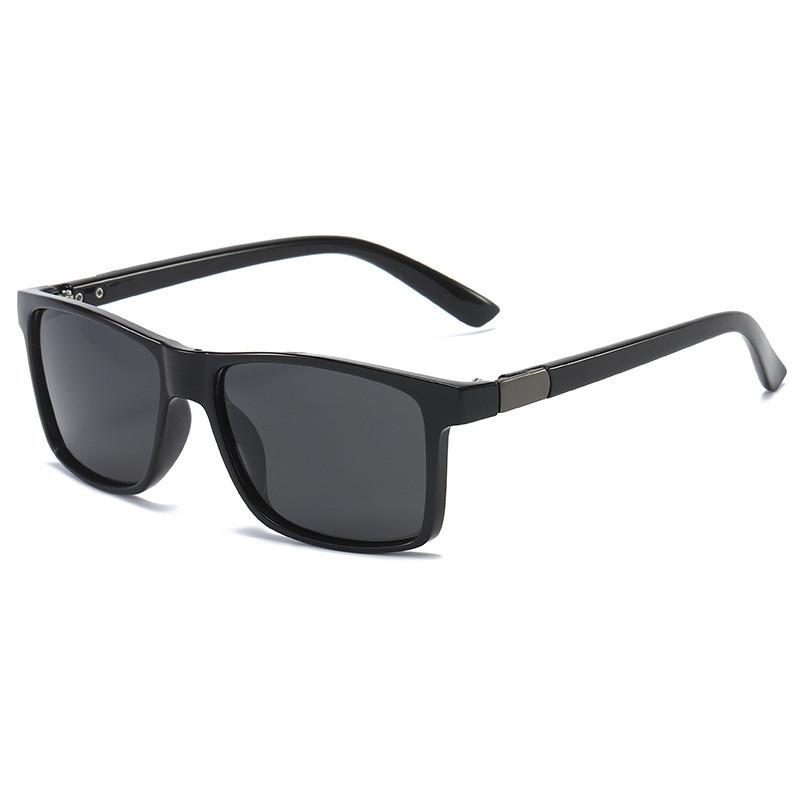 Stylish Uv400 Polarized Sunglasses For Men With Black Frame And Grey Lens For Outdoor Activities