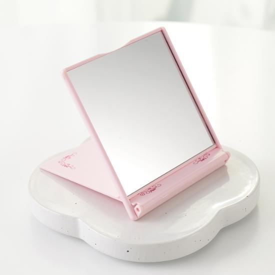 KAI Hello Kitty Beauty Accessories 5-piece Set (eyelash Curler, Tweezers, Mascara Comb, Mirror, Sonic Electric Razor), Korean Cosmetics