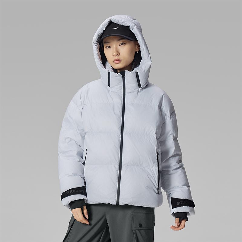 SAUCONY Yuan Yu Zhong Zi Zai Cong Rong Series Городская жизнь Пуховик на молнии с коротким письмом и длинным рукавом Женская верхняя одежда SA1250DJ11L-WT002