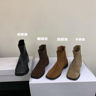 Французские замшевые короткие ботинки на толстом каблуке с задней молнией женские 2025 осень и зима новые на низком каблуке универсальные для работы квадратный носок тонкие ботинки обувь