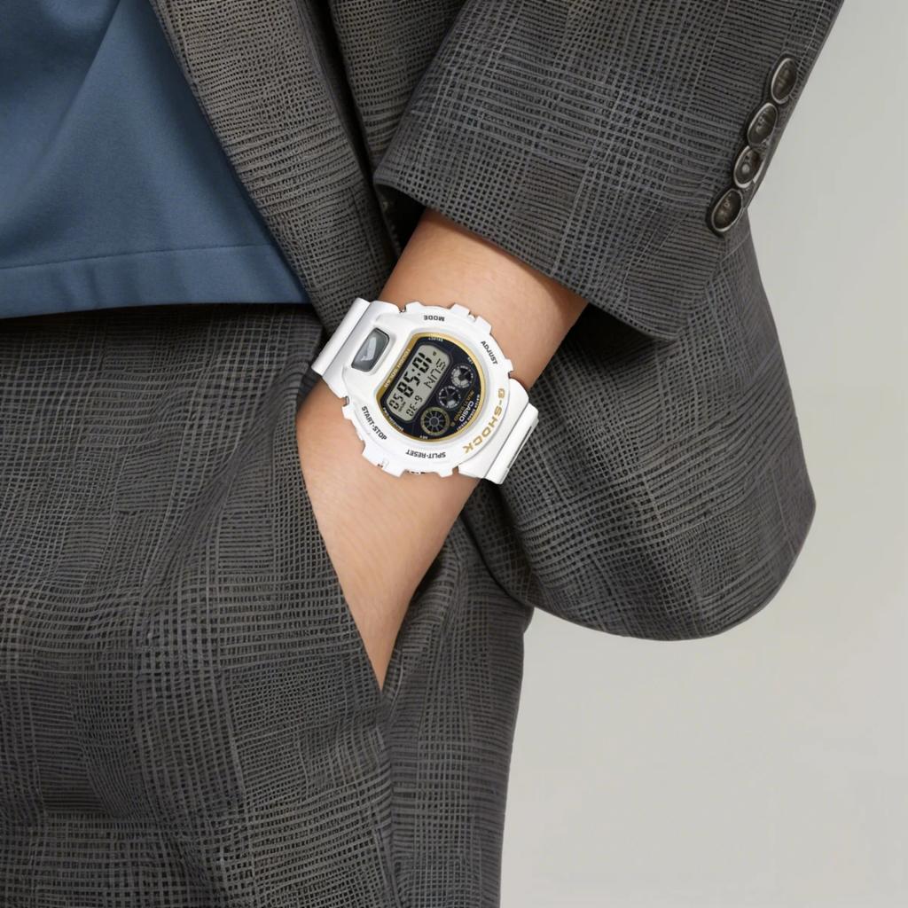 Casio Digital Series - Round 200 Meters Waterproof Solar Quartz Movement Resin Strap Men Watches Gray GW-6904K-7JR