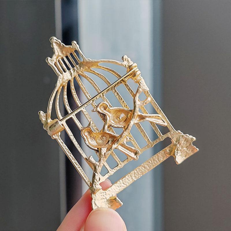 Простая и атмосферная ретро-брошь в форме клетки для птиц с гальваническим покрытием, брошь в виде птицы, капающая брошь в виде животного