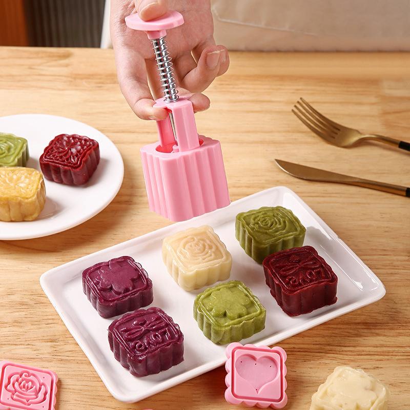 5Pcs/Set Chinese Style Mooncake Mold Hand Press Cake Mold Stamps Mid-Autumn Festival Pastry Mold Cake Decoration Baking Tools