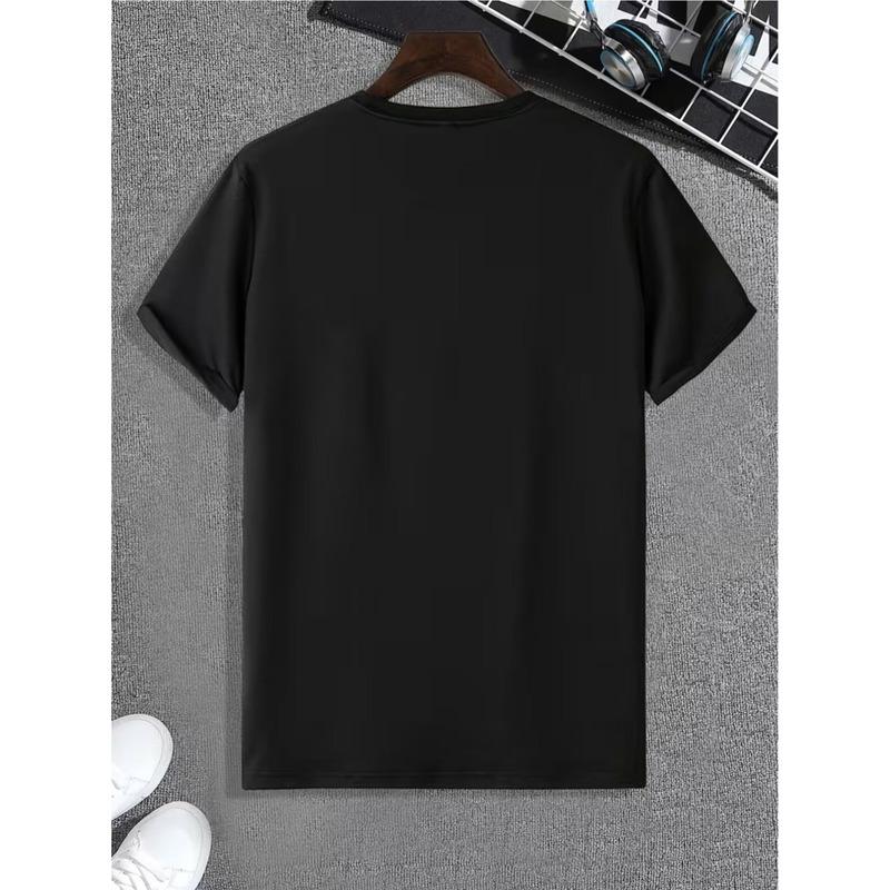 Graphic T-Shirt Luca of The Italian Legend - T-Shirt, Light And Casual for Summer, with Print of Bold Italian Quotes, Comfortable Design with Round