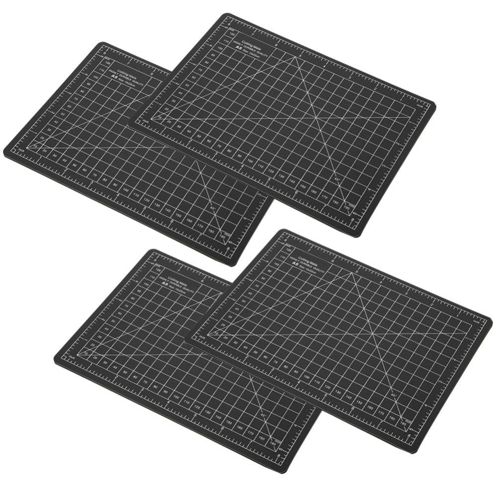 4pcs Scale Grid Design Model Cutting Pad Non-Slip Base Craft Carving Mat Cutting Mat For Crafters