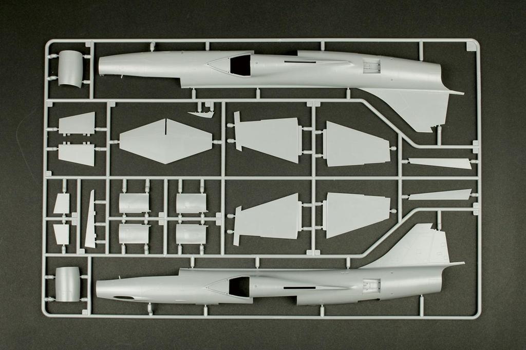 Platts Air Force Starfighter Battle 1980 205th Squadron Plastic Model 1/48 Self-Defense F-104J "Glory" AE-41 (Airplane)