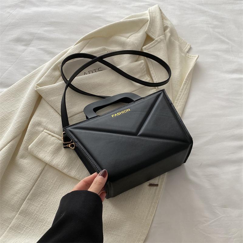 Высококачественная модная однотонная большая вместительная новая весенняя простая и модная ручная сумка через плечо небольшого размера