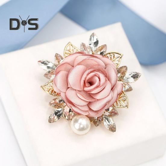 Женская брошь 3D Rose Leaf Искусственный жемчуг Стразы Лацкан Воротник Булавка Сумка Шарф Шляпа Украшение Брошь Выпускной Вечеринка Ювелирные изделия