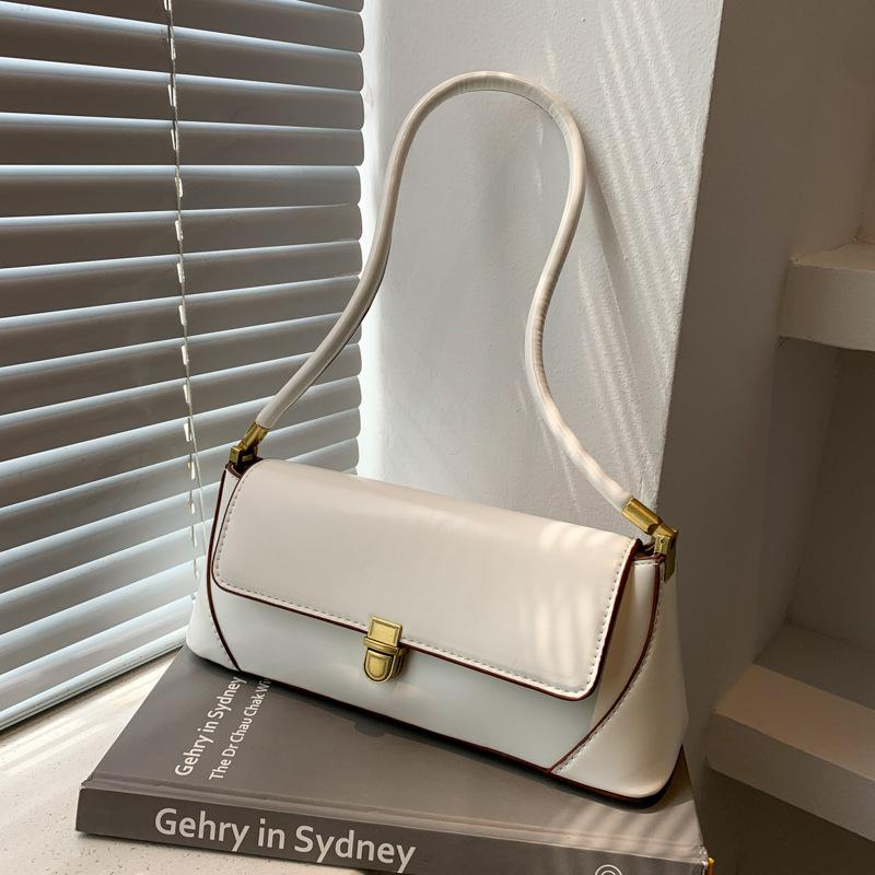 Retro Baguette Bag Women's 2025 New Trendy Korean Version Versatile Fashion Shoulder Bag Popular Foreign Style Portable Underarm Bag