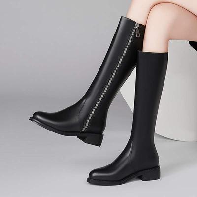 Осенне-зимняя обувь из коровьей кожи на толстом среднем каблуке, большой размер 45, размер 44, молния, украшение, лаконичный стиль, женские теплые сапоги до колена