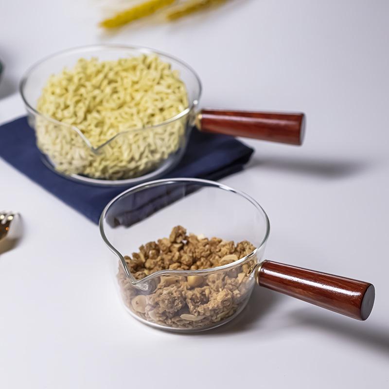 Жаропрочная стеклянная миска для рамена с деревянной ручкой: Прозрачный, Идеально подходит для лапши быстрого приготовления, фруктов, салата или десерта.