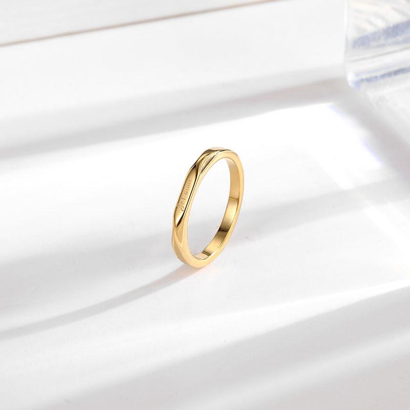 Японско-корейское граненое кольцо для пары из титановой стали - Нишевый дизайн, Легкая роскошь, Украшение на указательный палец