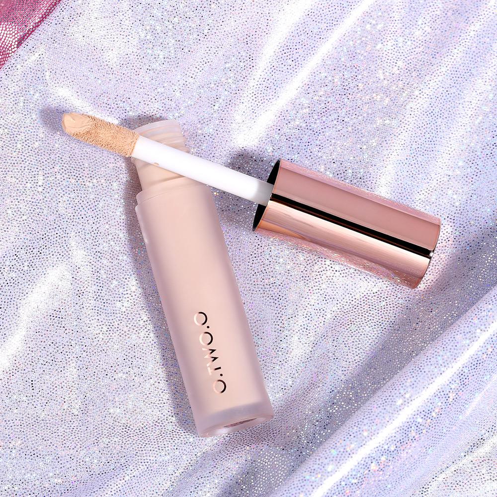 O.TWO.O Makeup Face Concealer Full Coverage Long Lasting Transfer-resistant Liquid Base Eye Dark Circles Concealer